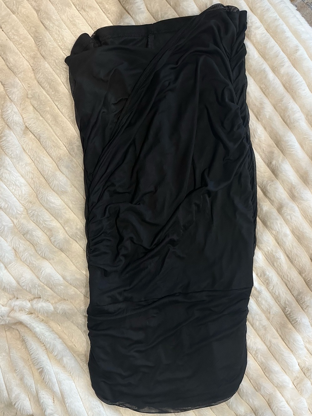 Black Strapless Ruched Bodycon Midi Dress Size L Unbranded